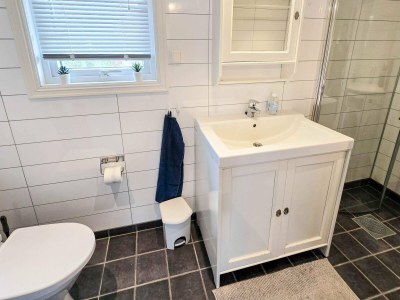 Holiday house 6 person holiday home in Bud - Outdoor photo 48