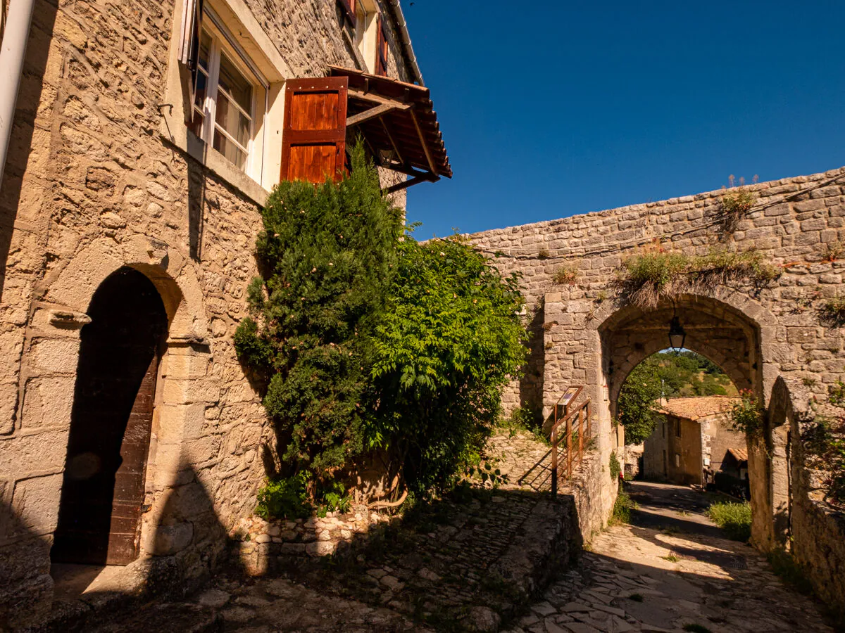 Holiday house No title