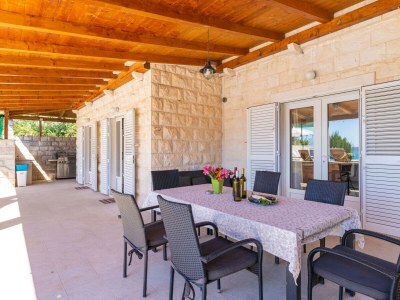 Apartment Beachfront Apartment house Hon with pool - Outdoor photo 20