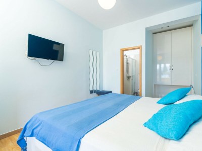 Apartment Beachfront Apartment house Hon with pool - Features photo 42