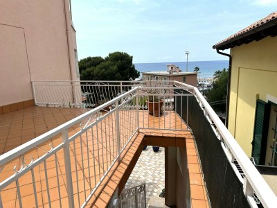 Apartment Apartment with sea view and air conditioning in Andora - Apartment