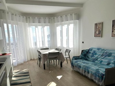Apartment Apartment with sea view and air conditioning - Features photo 26