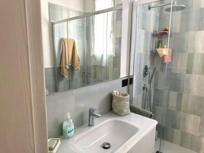 Apartment Apartment with sea view and air conditioning - Features photo 30