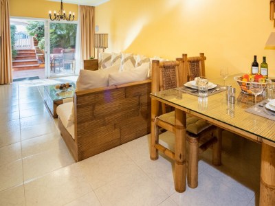 Holiday apartment Claudia" - directly set at the beach, very tranquile! 1 - Features photo 9