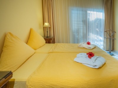 Holiday apartment Claudia" - directly set at the beach, very tranquile! 1 - Features photo 19