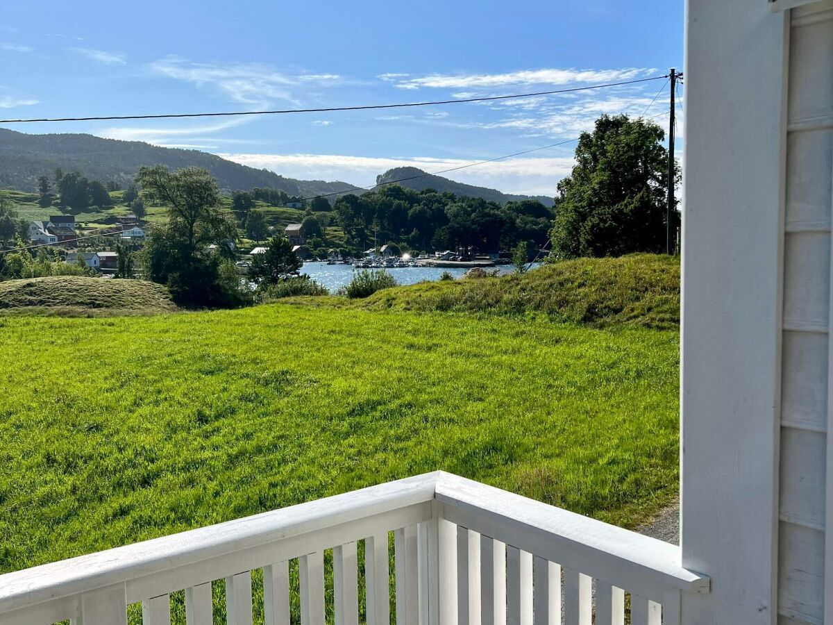 Holiday house 6 person holiday home in Bjoa-By Traum - Outdoor photo 3