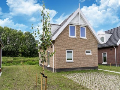 Holiday house Ferienhaus am Seeufer Simonshaven - Outdoor photo 7