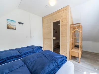 Holiday house Ferienhaus am Seeufer Simonshaven - Outdoor photo 36