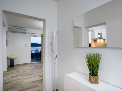 Apartment Villa Guliva - Apartment Golden Sun with Sea View - Features photo 16