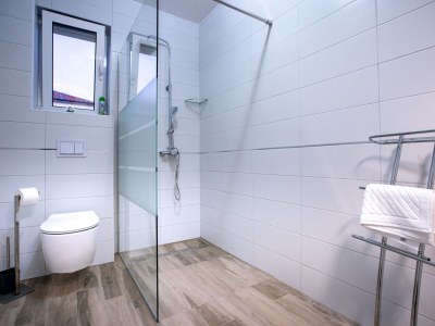 Apartment Villa Guliva - Apartment Golden Sun with Sea View - Features photo 24