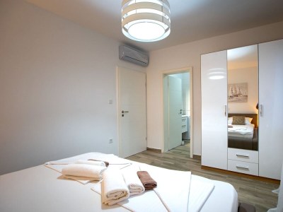 Apartment Villa Guliva - Apartment Golden Sun with Sea View - Features photo 35