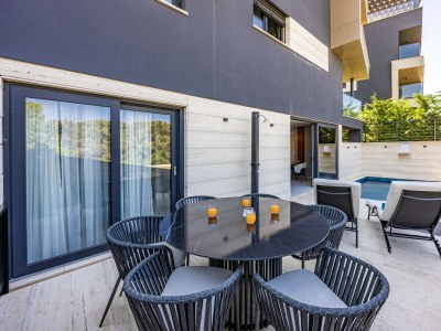 Apartment The Bayfront One - Leonarda Pool Residence - Outdoor photo 6