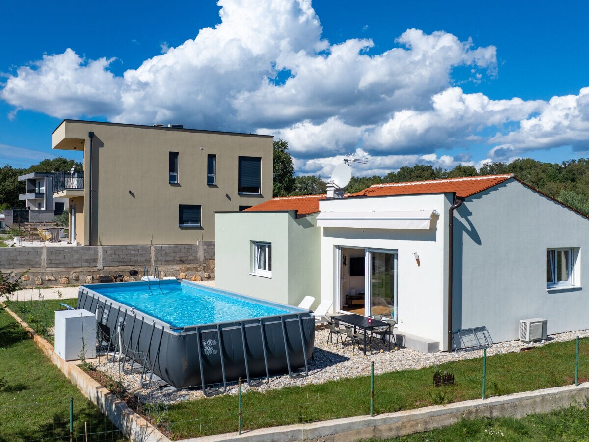 Holiday house Renata's Pool House Medulin - Outdoor photo 4