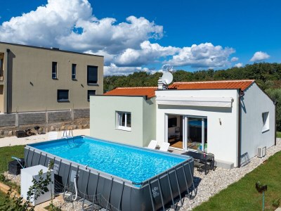 Holiday house Renata's Pool House Medulin - Outdoor photo 2