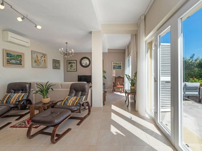 Holiday house Beach House Villa Carmen - Features photo 32