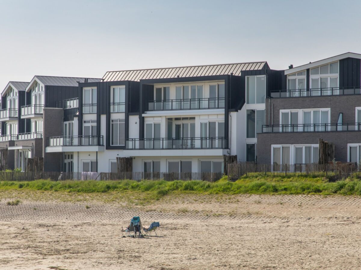 Holiday house Wohnung in Sint-Annaland am Strand