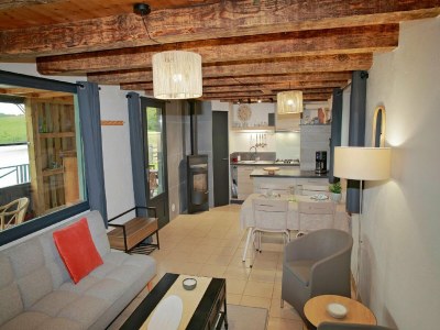 Holiday house Gîte atypique au bord de l'eau - Features photo 13