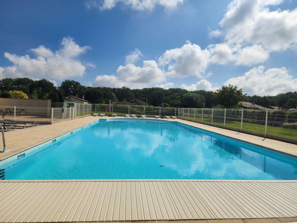 Holiday house Villa in Les Forges mit Golf & Pool - Outdoor photo 4