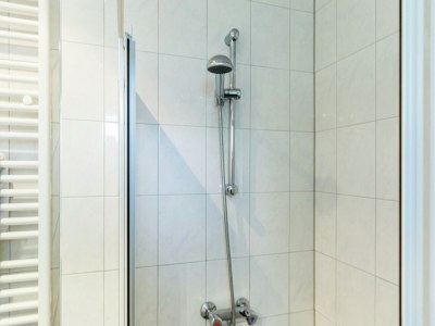 Holiday house Peaceful Holiday Home with Garden - Features photo 26