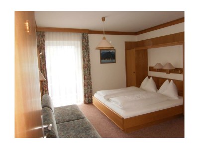 Holiday room Doppelzimmer "Fuschlsee" mit Balkon - Features photo 15