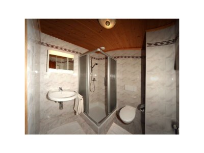 Holiday room Doppelzimmer "Fuschlsee" mit Balkon - Features photo 16