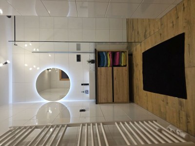 Apartment Familienzimmer, Dusche, WC, Bergseite - Outdoor photo 42