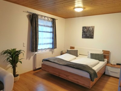 Apartment Familienzimmer, Dusche, WC, Bergseite - Features photo 49