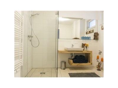 Apartment Appartement/Fewo, Dusche oder Bad, WC, Balkon - Outdoor photo 2