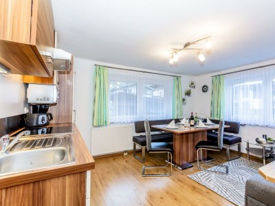 Apartment Appartement Erdges, Dusche, WC, 2 Schlafräume - Features photo 26