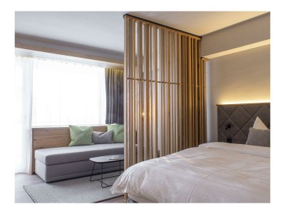 Holiday room Fam, Doppelzimmer "Deluxe" mit Dusche oder Bad, WC - Outdoor photo 14