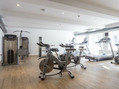 Holiday room Fam, Doppelzimmer "Deluxe" mit Dusche oder Bad, WC - Outdoor photo 17