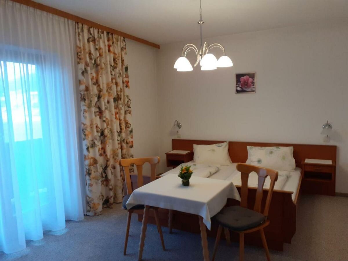 Holiday room Doppelzimmer mit Dusche od. Bad, WC - Outdoor photo 4