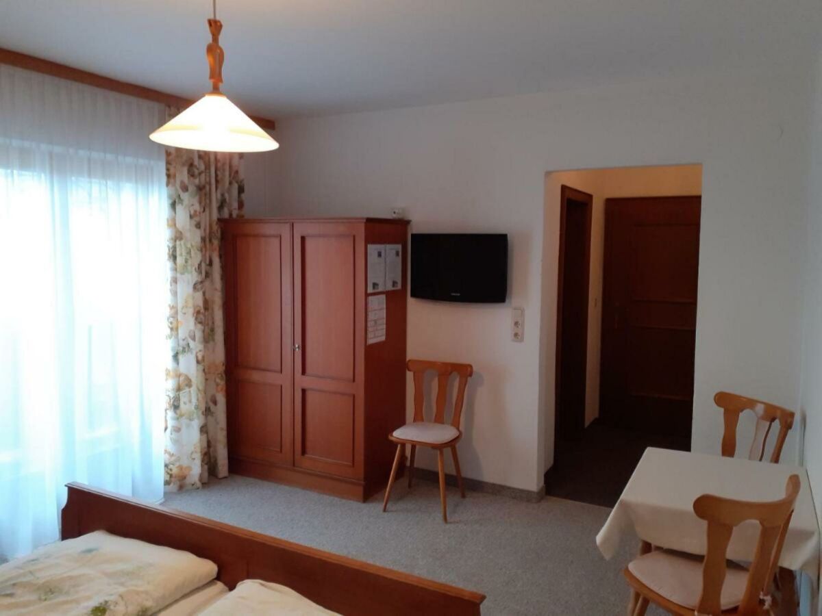 Holiday room Doppelzimmer mit Dusche od. Bad, WC - Outdoor photo 5