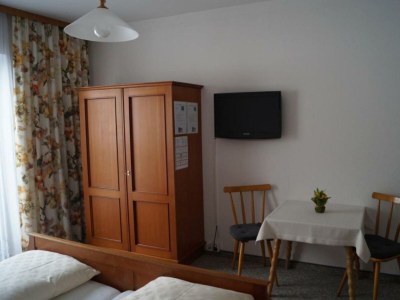 Holiday room Doppelzimmer mit Dusche od. Bad, WC - Outdoor photo 3