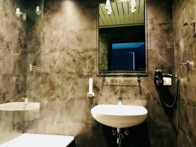 Holiday room Vierbettzimmer, Dusche, WC, 1 Schlafraum - 4Ever - Features photo 36