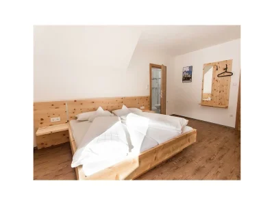 Apartment Apartment/2 Schlafräume/Bergblick - Features photo 20