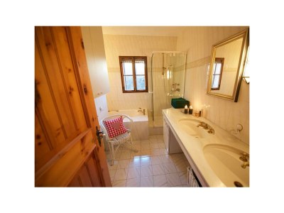 Apartment Wohnung 2. Stock/2 Schlafräume/Bad, WC - Outdoor photo 14