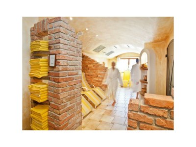 Holiday room Doppelzimmer mit Couch, Dusche, WC - Outdoor photo 18