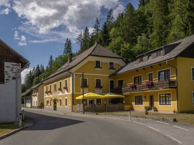 Holiday room Dreibettzimmer mit Bad, WC - Outdoor photo 2