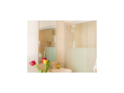 Holiday room Doppelzimmer Enzian mit Balkon - Features photo 27