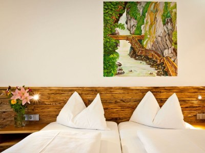 Holiday room Doppelzimmer Enzian mit Balkon - Features photo 30