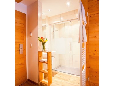 Holiday room Doppelzimmer Enzian mit Balkon - Features photo 34