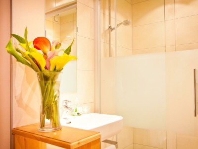 Holiday room Doppelzimmer Enzian mit Balkon - Features photo 35