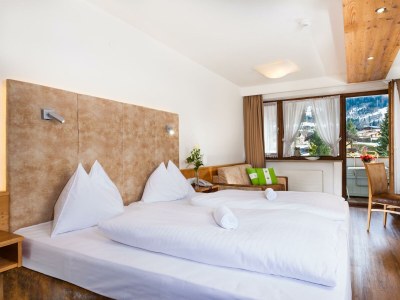 Holiday room Doppelzimmer Enzian mit Balkon - Features photo 41