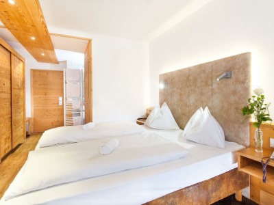 Holiday room Doppelzimmer Enzian mit Balkon - Features photo 43