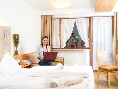 Holiday room Doppelzimmer Enzian mit Balkon - Features photo 46