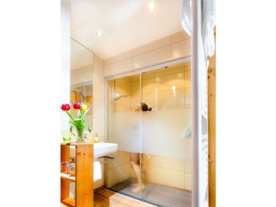 Holiday room Doppelzimmer Enzian mit Balkon - Features photo 49