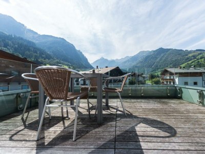 Apartment Lifestyle - Outdoor photo 3