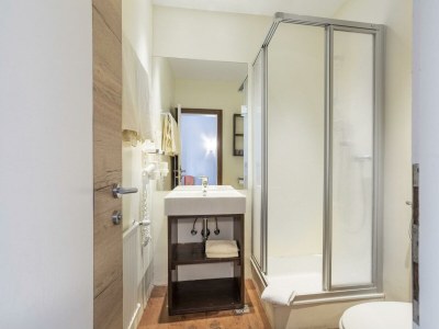 Holiday room Dreibettzimmer mit Dusche, WC - Features photo 73