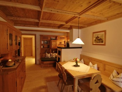 Apartment Lechner am See - Schlierseestube - Features photo 5